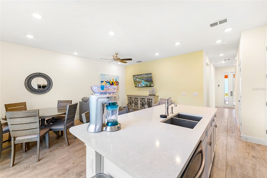 Furnished Finder property 829621_1 photo 12