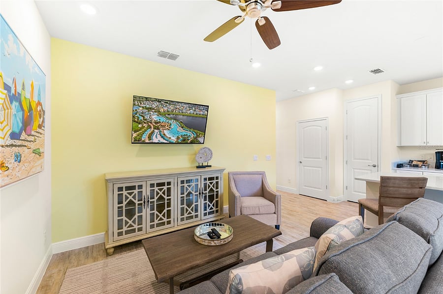 Furnished Finder property 829621_1 photo 18