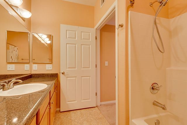 Furnished Finder property 829702_1 photo 14