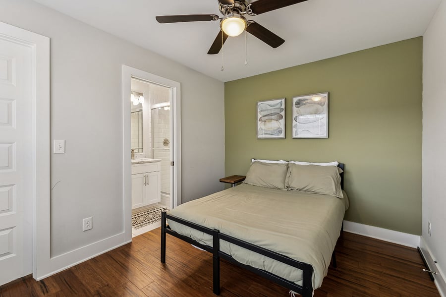 Furnished Finder property 829703_1 photo 11