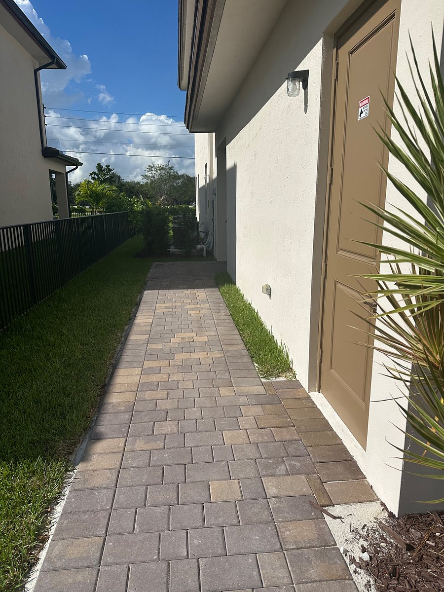 Furnished Finder property 829713_1 photo 14