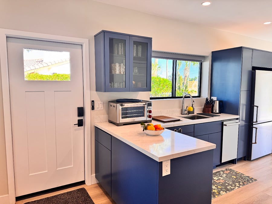 The casita comes with a fully equipped kitchen for all your cooking needs. 