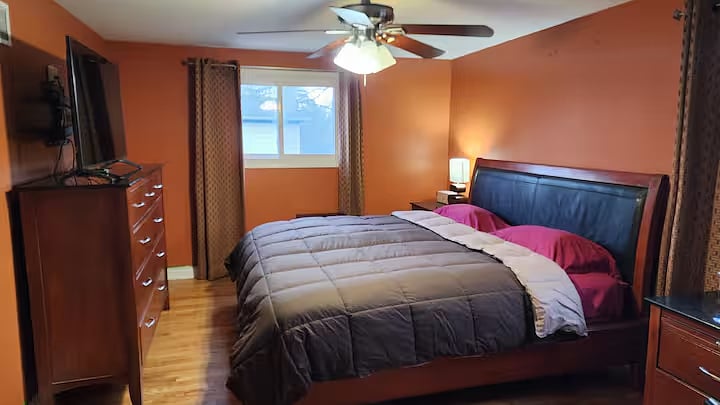 Master Bed - King