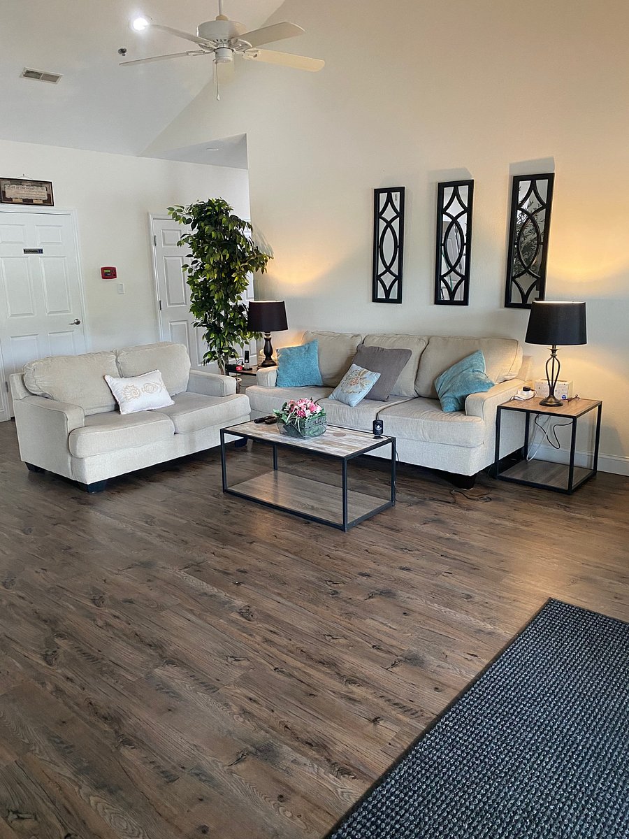 Furnished Finder property 829831_2 photo 2