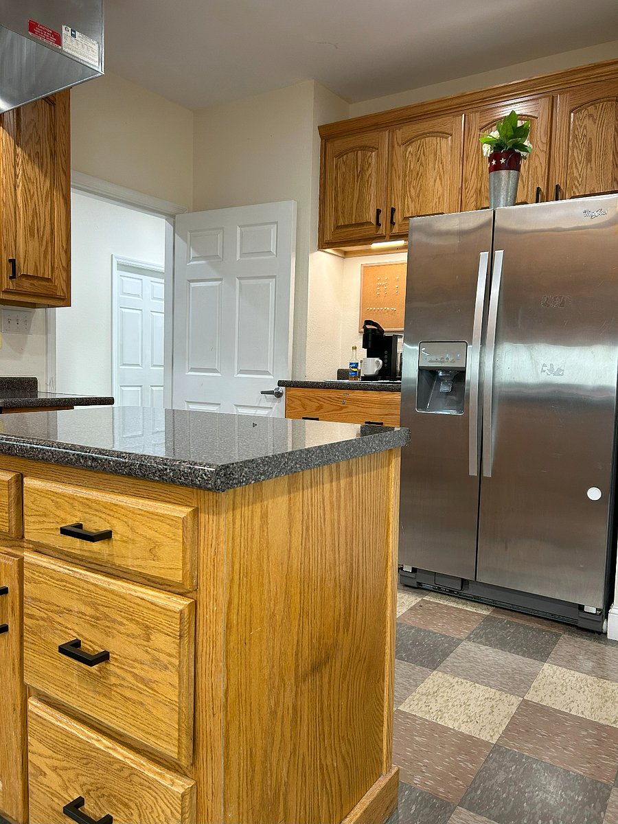 Furnished Finder property 829831_3 photo 8