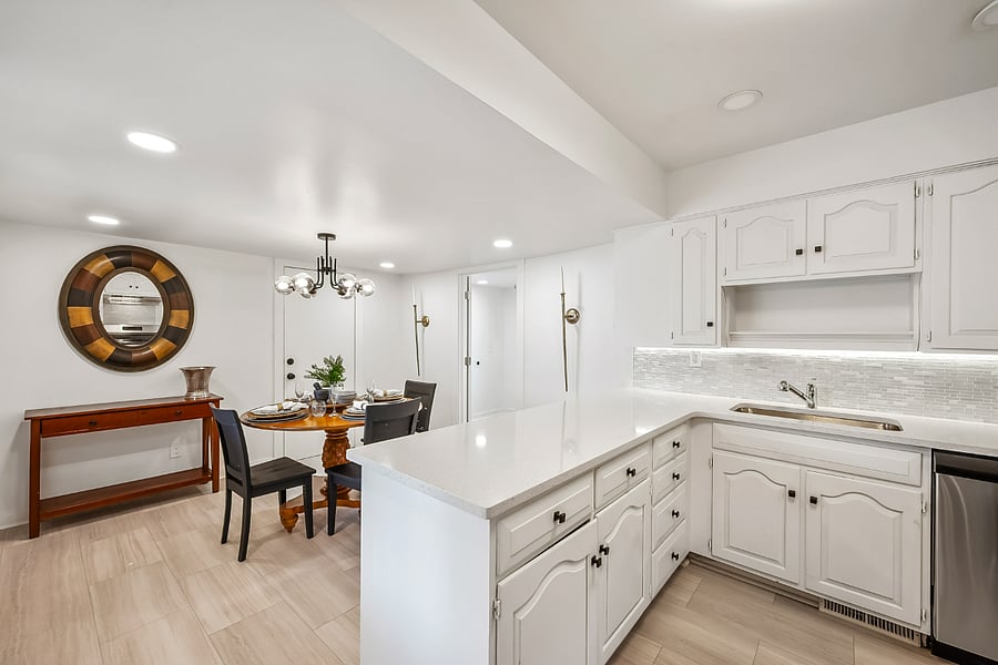 Furnished Finder property 829872_1 photo 2