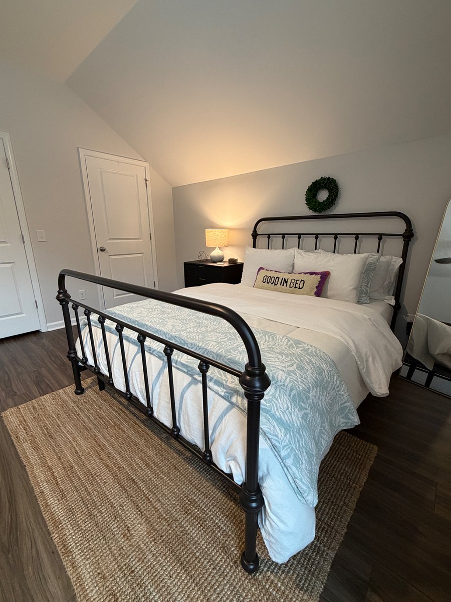 Furnished Finder property 829985_1 photo 13