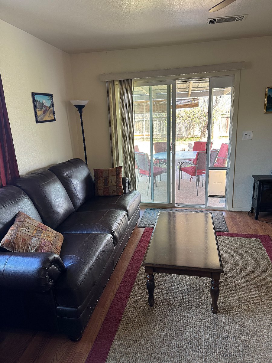Furnished Finder property 830004_1 photo 8