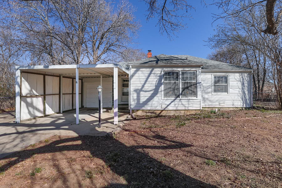 Furnished Finder property 830047_1 photo 2