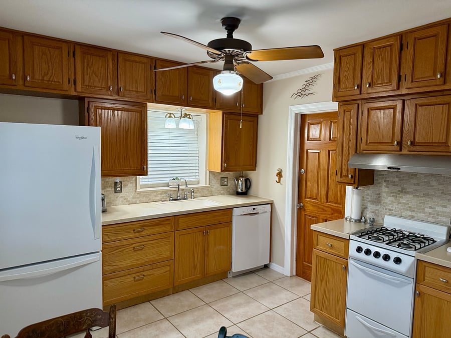 Furnished Finder property 830066_1 photo 15
