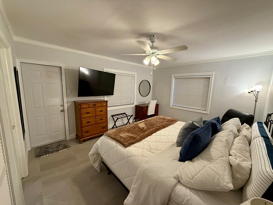 Furnished Finder property 830066_1 photo 17