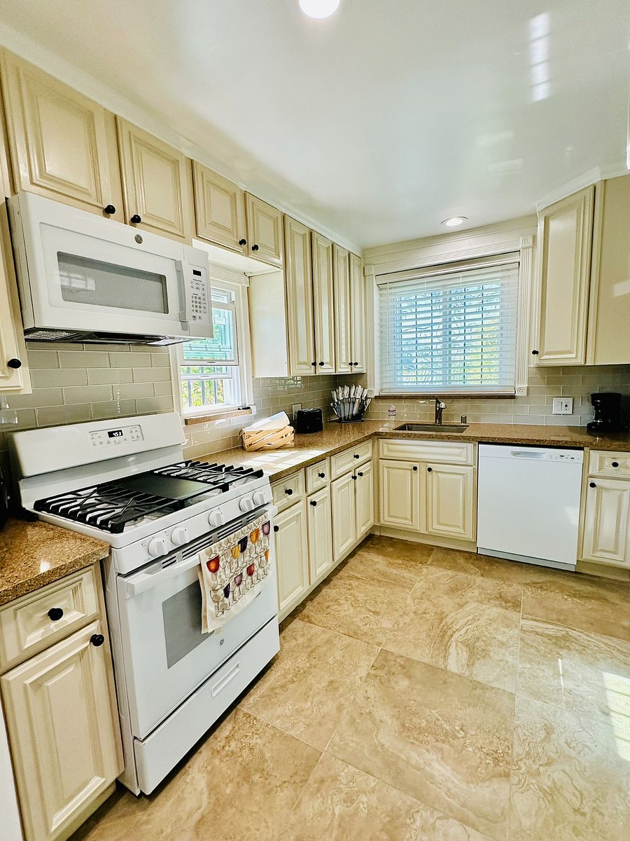 Furnished Finder property 830082_1 photo 5