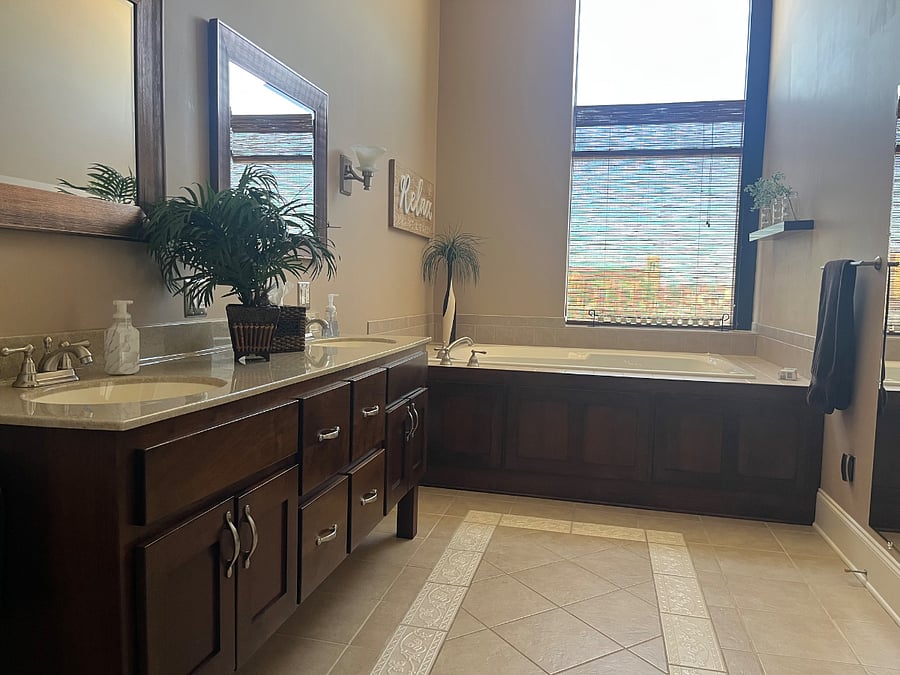 Furnished Finder property 830108_1 photo 9