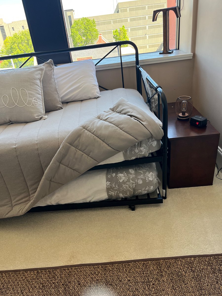 Furnished Finder property 830108_1 photo 7