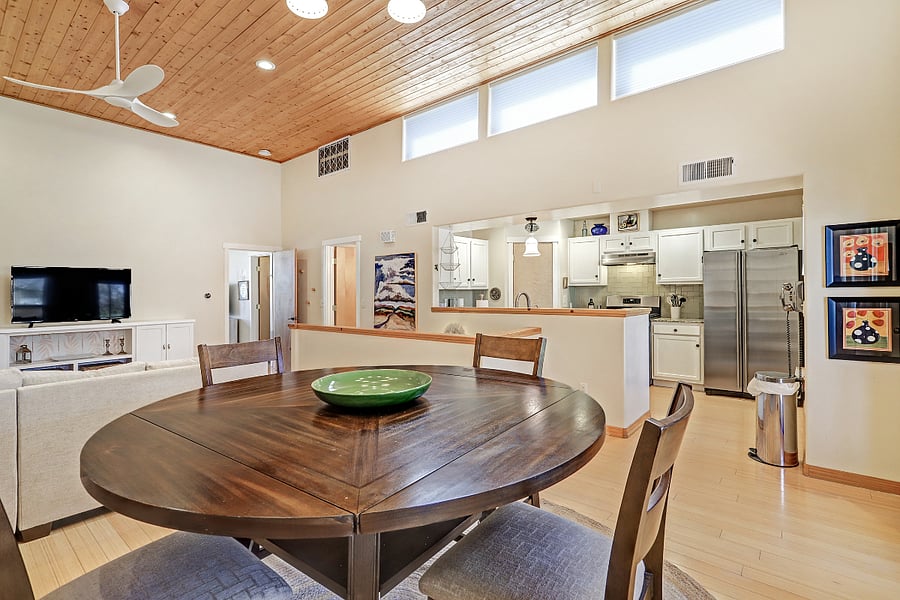 dining looking toward kitchen