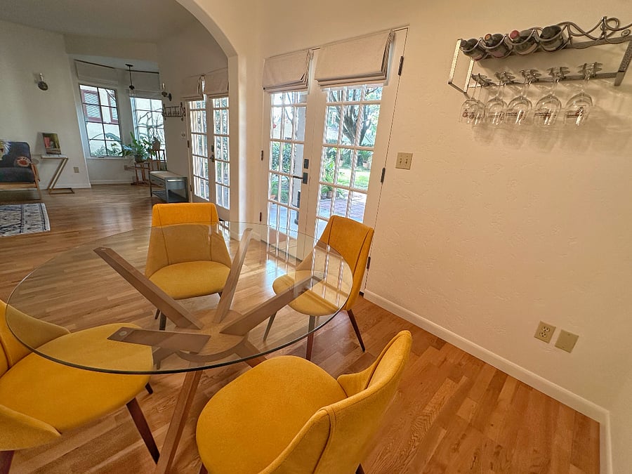 Furnished Finder property 830156_1 photo 3