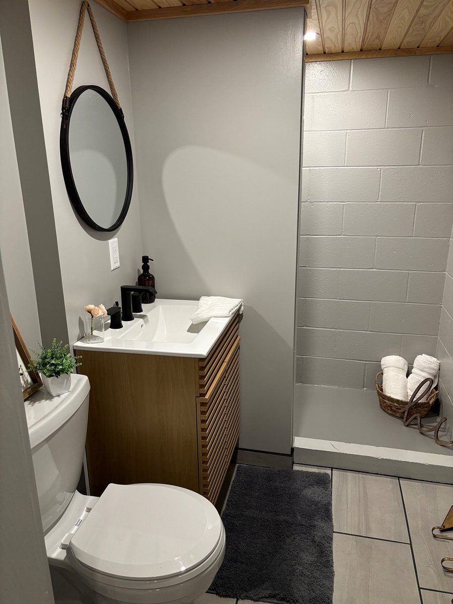 Bathroom 2