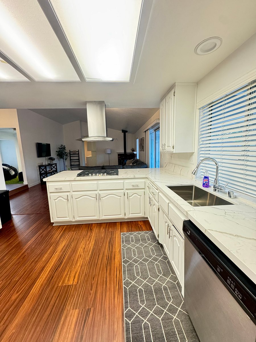 Furnished Finder property 830159_1 photo 9