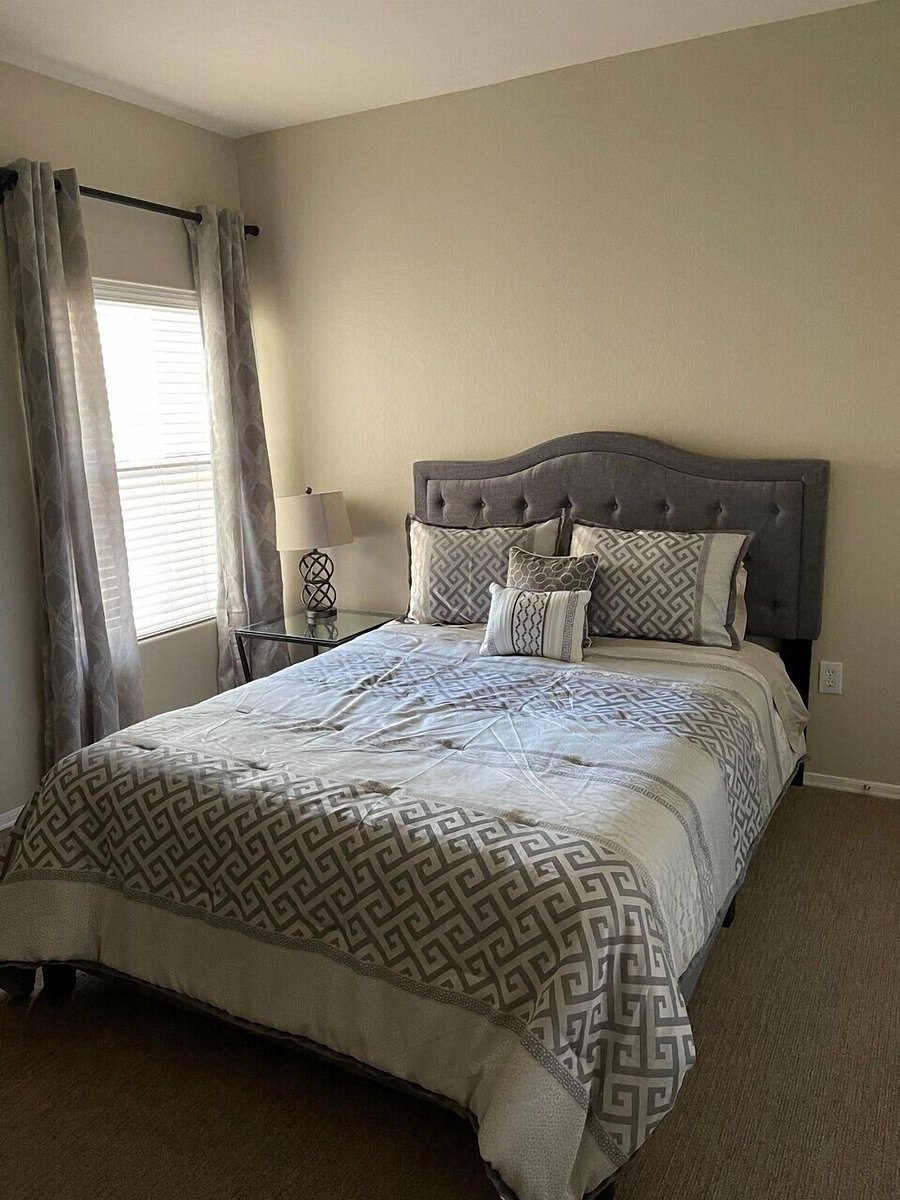 Furnished Finder property 830215_1 photo 9