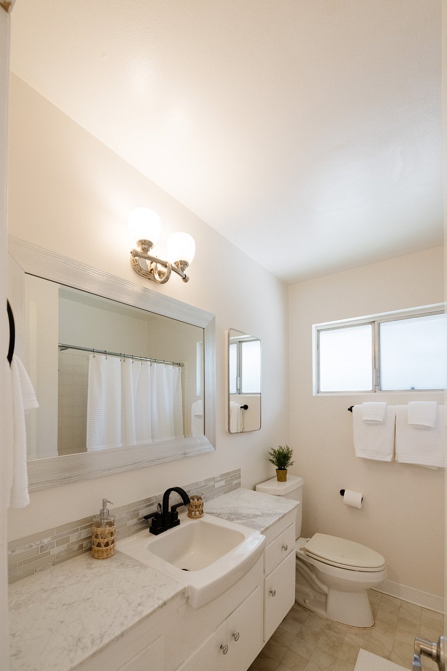 Furnished Finder property 830292_1 photo 30