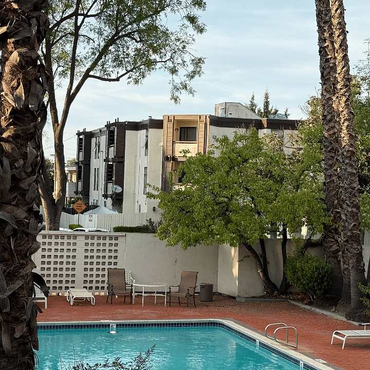 Furnished Finder property 830307_1 photo 18