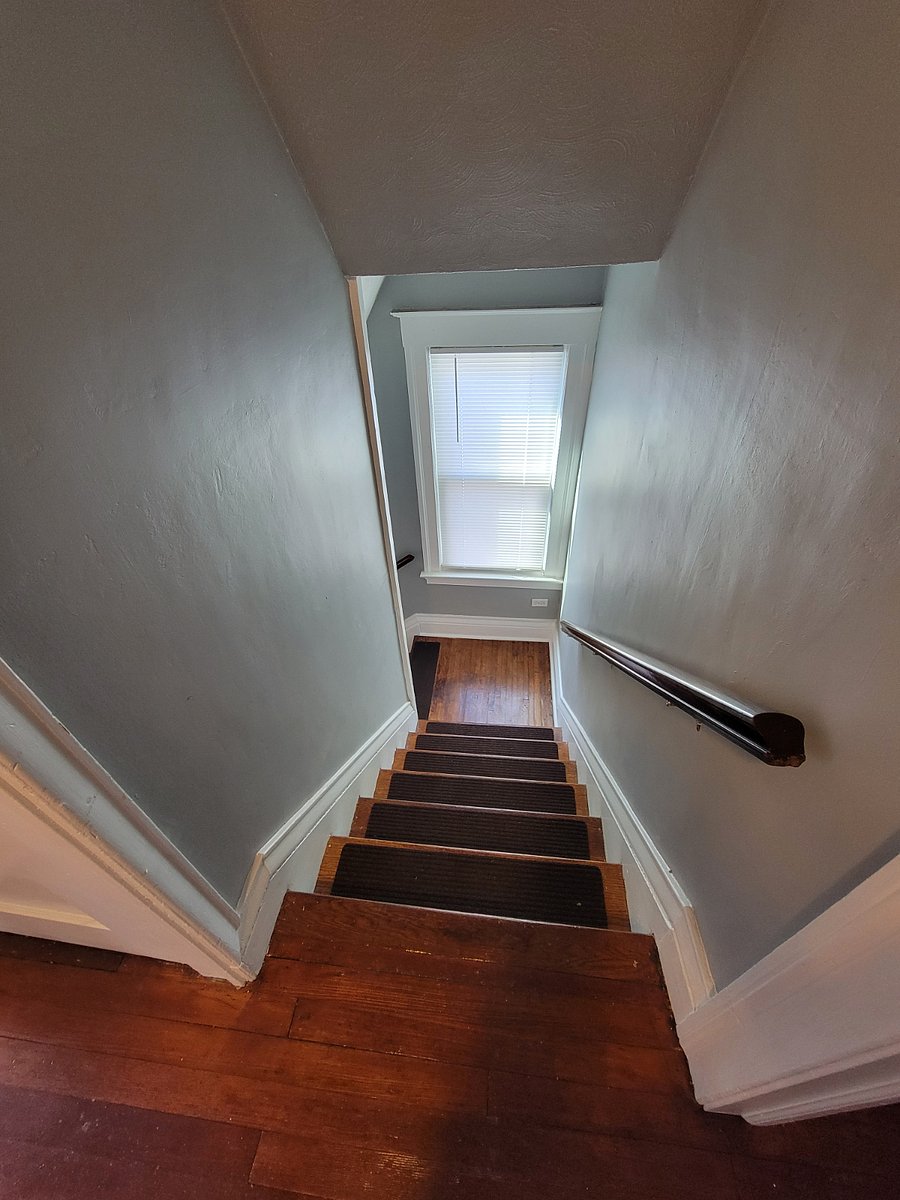 Furnished Finder property 830319_1 photo 3
