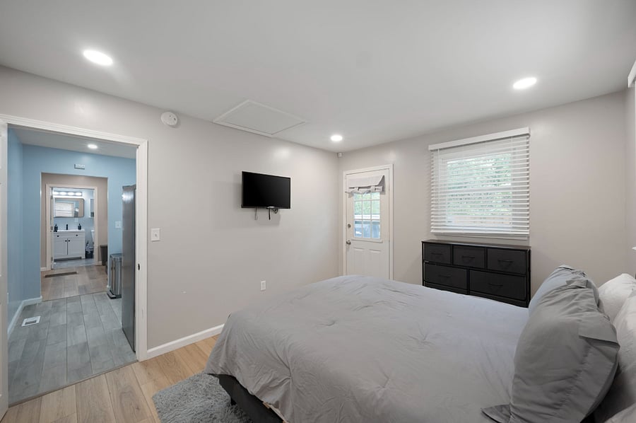 Furnished Finder property 830365_1 photo 30