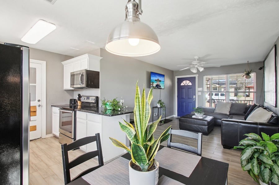 Furnished Finder property 830370_1 photo 1
