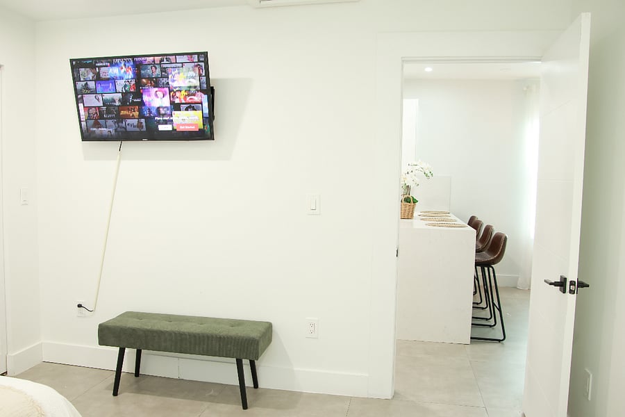 Furnished Finder property 830417_1 photo 17