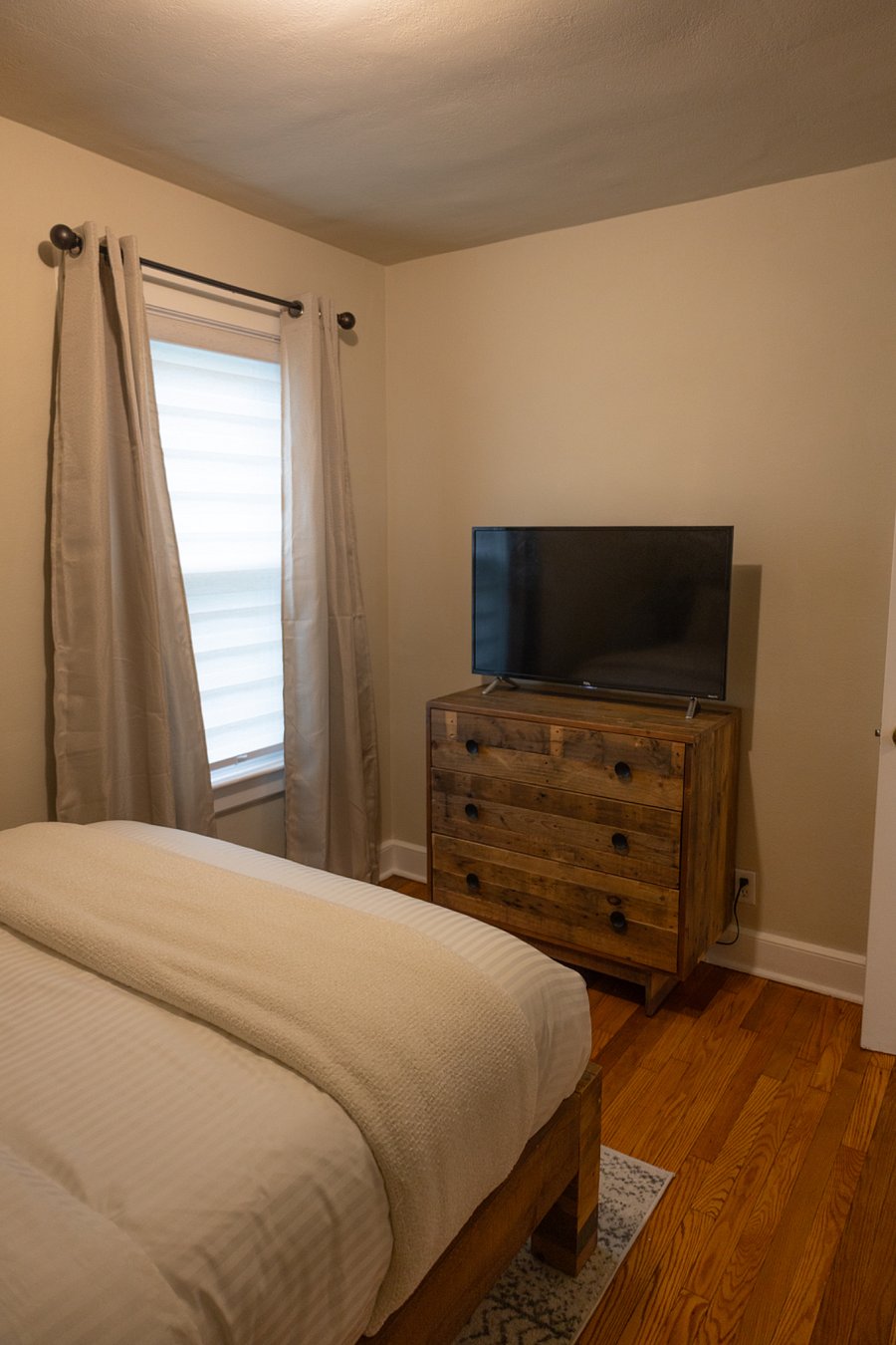 Furnished Finder property 830425_2 photo 13