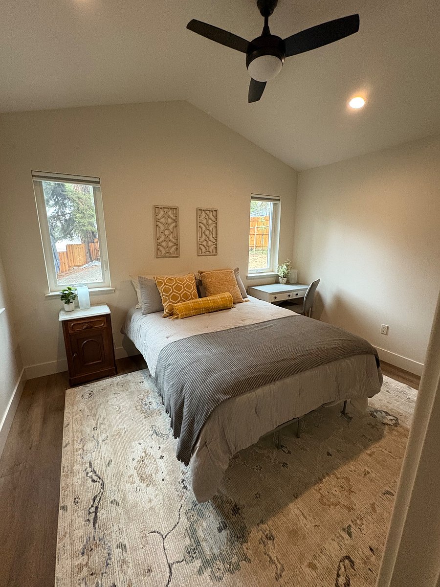 Furnished Finder property 830432_1 photo 10