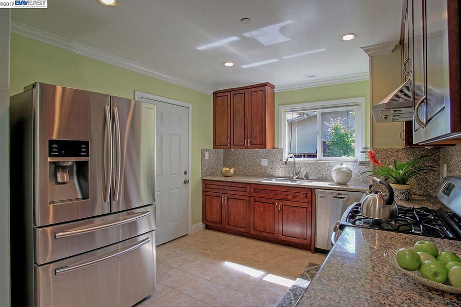 Furnished Finder property 830452_1 photo 1