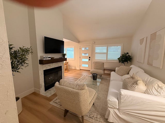 Furnished Finder property 830462_1 photo 12