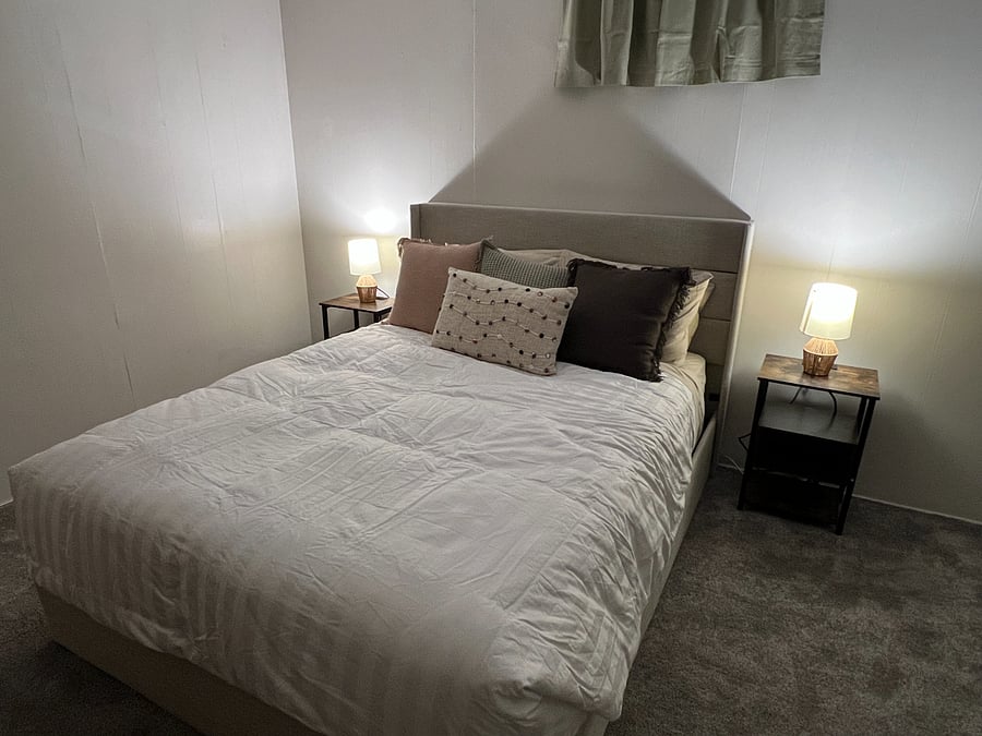 2nd bedroom
