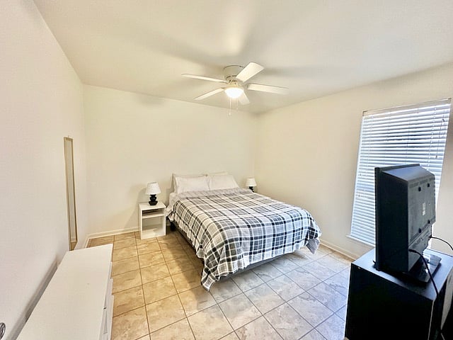 Furnished Finder property 830497_1 photo 15
