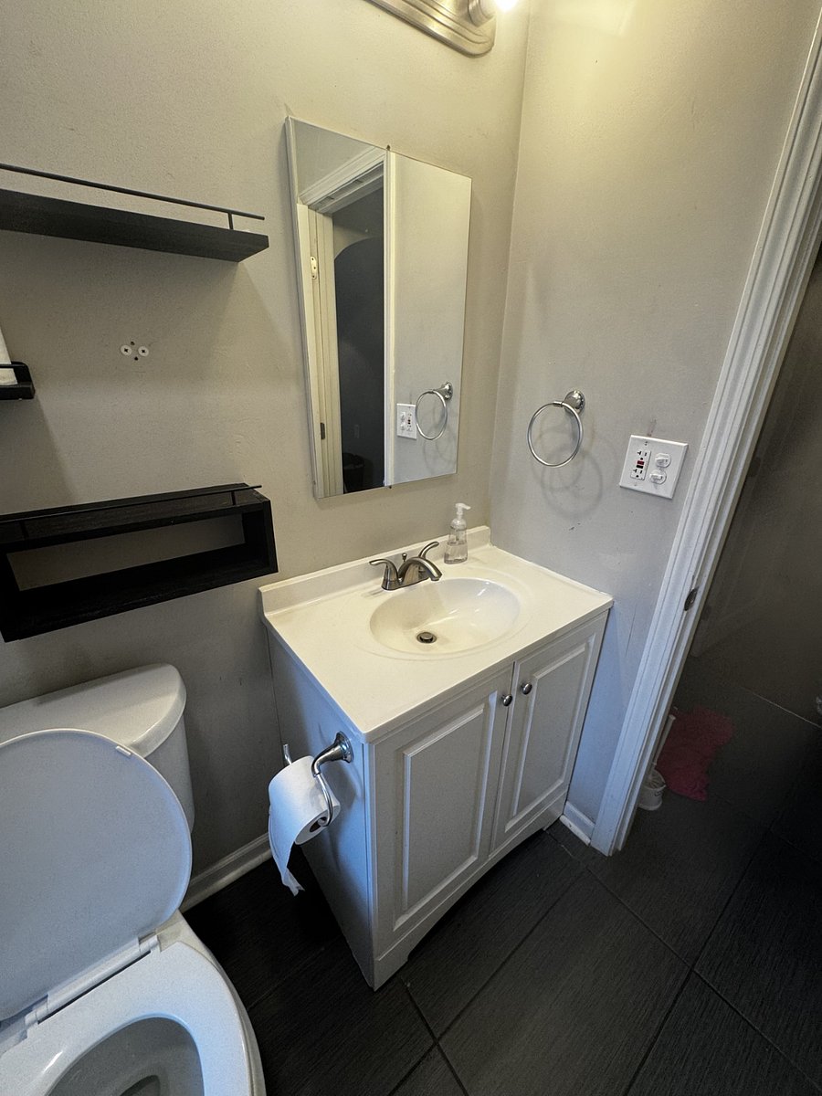 Furnished Finder property 830563_1 photo 25