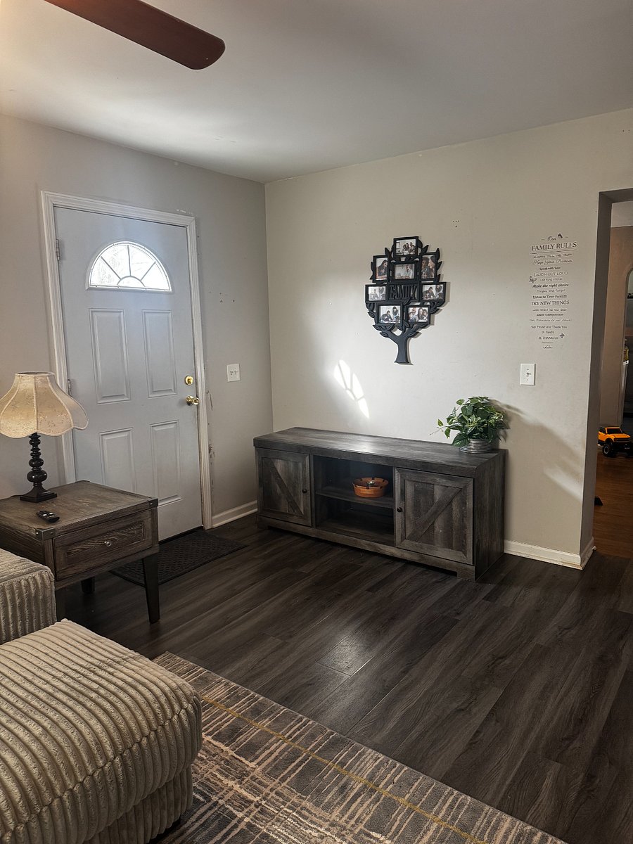 Furnished Finder property 830563_1 photo 2