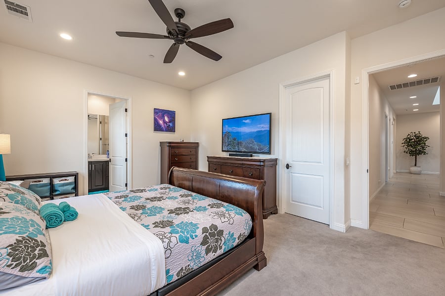 Furnished Finder property 830574_1 photo 38