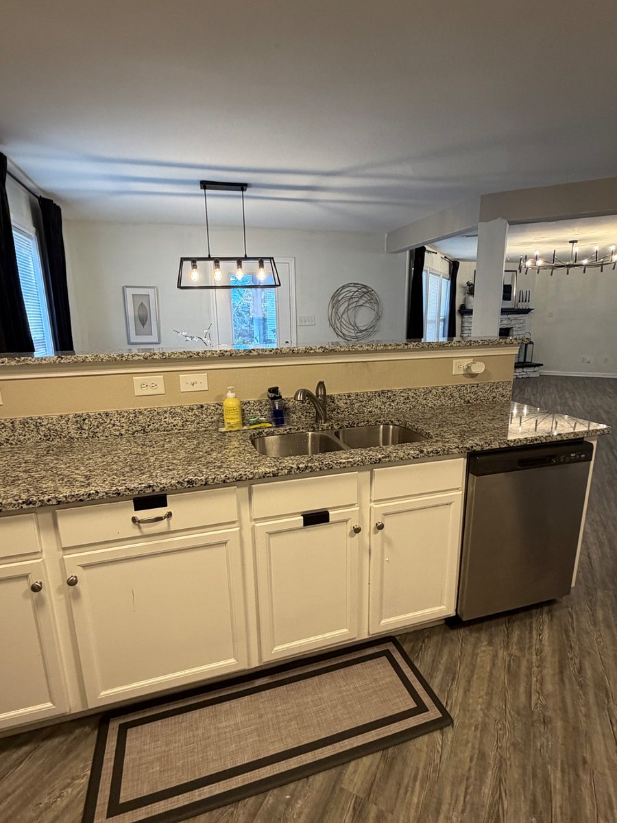 Furnished Finder property 830575_1 photo 8