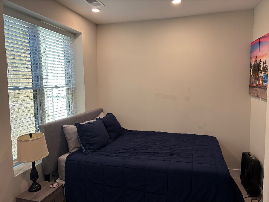 Furnished Finder property 830604_1 photo 4