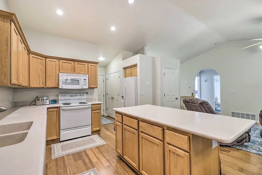 Furnished Finder property 830615_1 photo 6