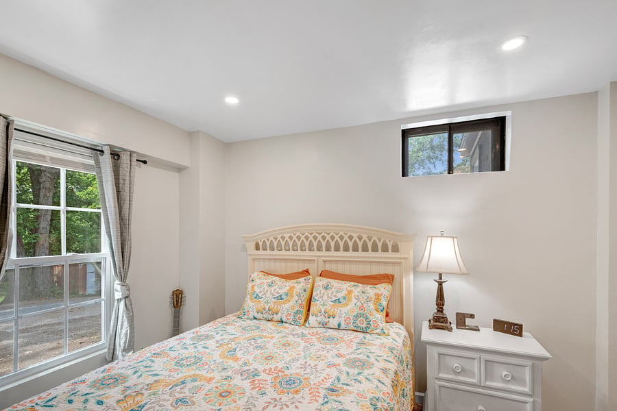 Furnished Finder property 830653_3 photo 22