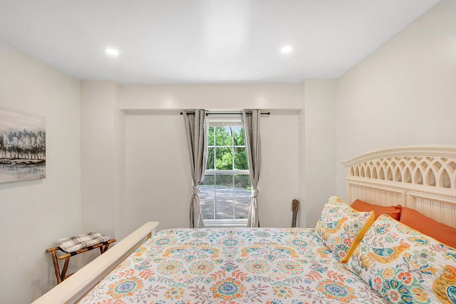 Furnished Finder property 830653_3 photo 24