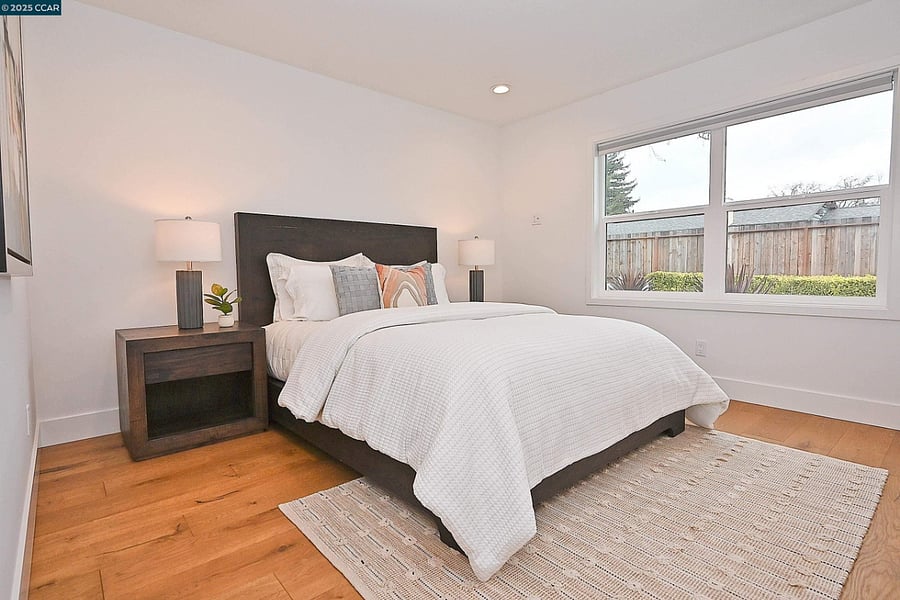 Furnished Finder property 830690_1 photo 24