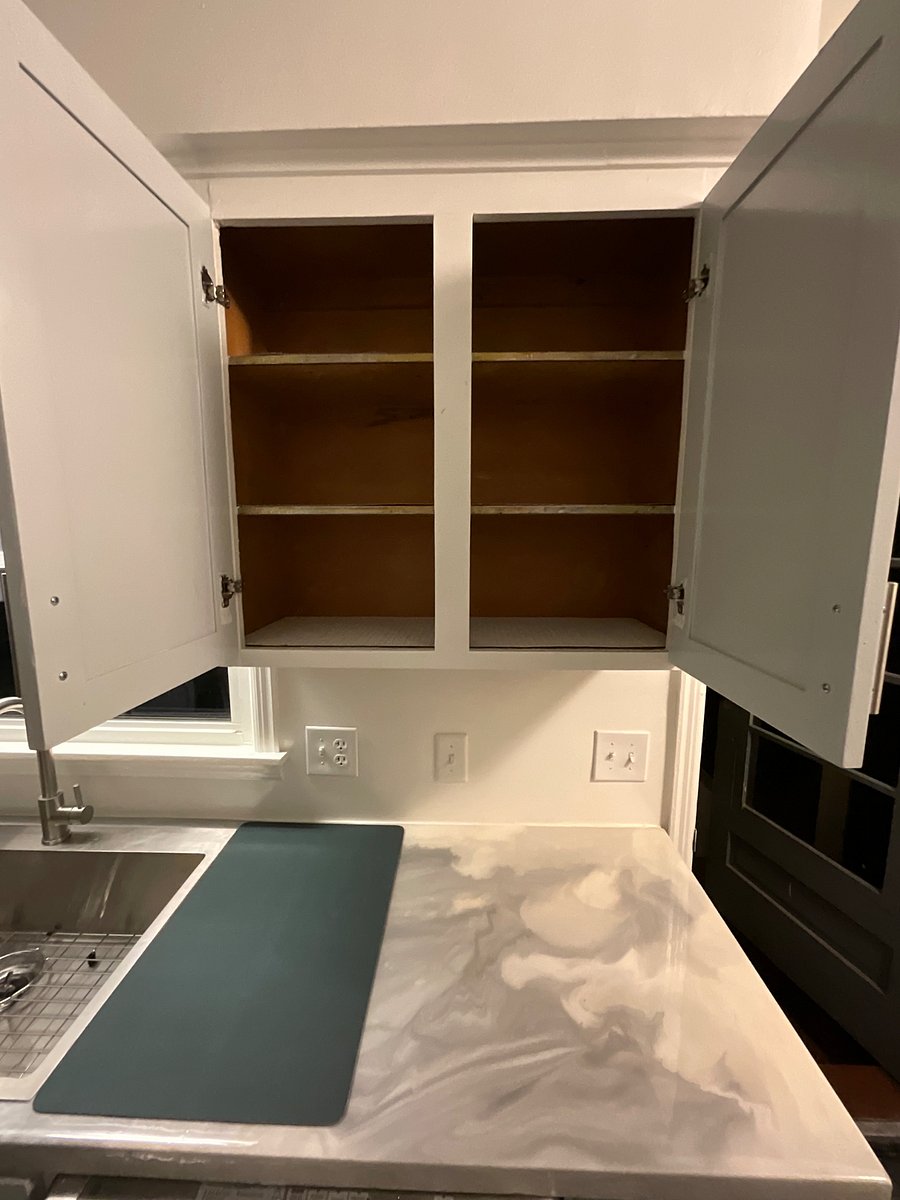 Pnetiful cabinet space