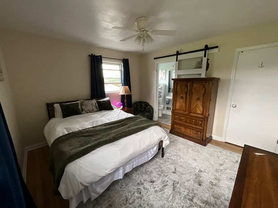 Furnished Finder property 830692_1 photo 35