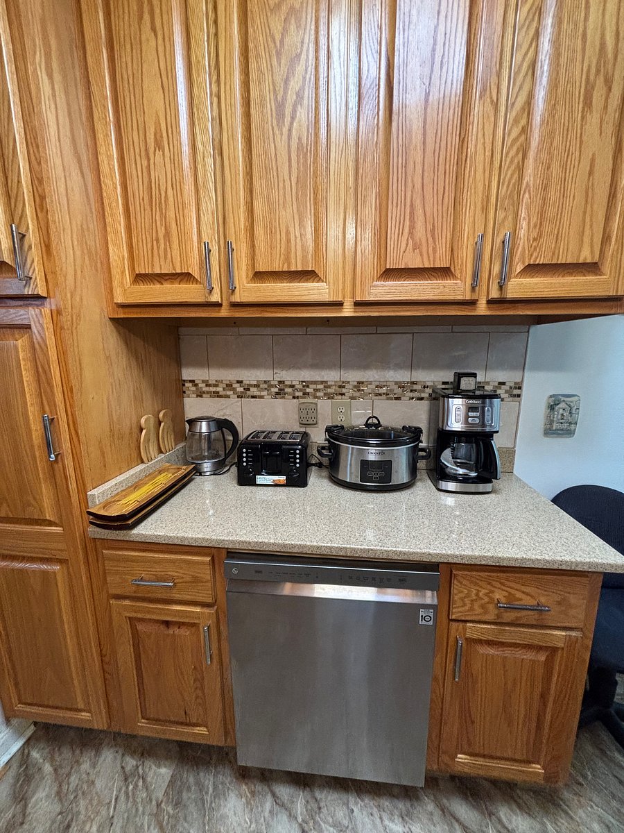 Furnished Finder property 830697_1 photo 5