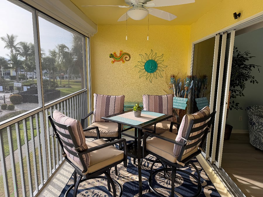 Screened lanai