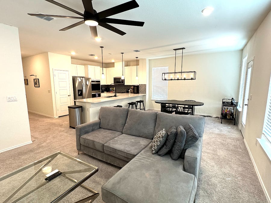 Furnished Finder property 830770_1 photo 4