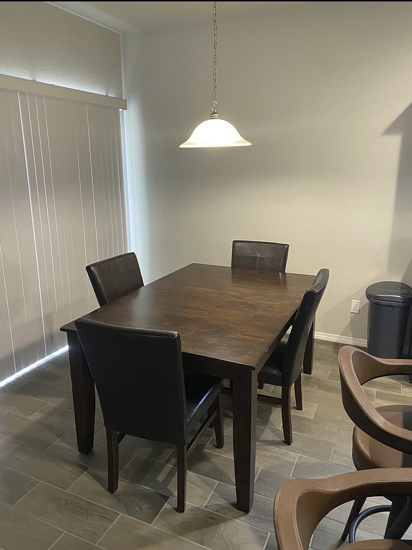 Furnished Finder property 830872_2 photo 6